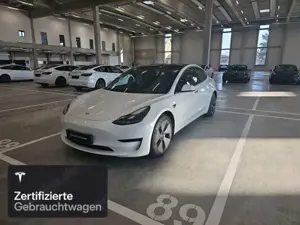Tesla Model 3 Rear-Wheel Drive