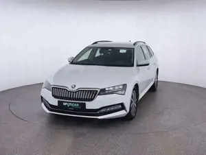 Skoda Superb Ambition 1.4*NAVI*AHK*PDCh*uvm