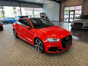 Audi RS3 RS3 Limousine S tronic Bild 2