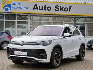 Volkswagen Tiguan 1.5 eTSI | R-Line | 360 | IQ | NAVI | Standheizung