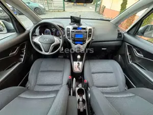Hyundai iX20 1.6 Luxury Automatik, PDC, SitzHz Bild 5