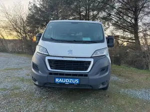 Peugeot Boxer HDi 330 L1H1 Pro Bild 2