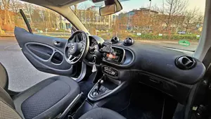 smart forTwo smart fortwo coupe EQ pulse Bild 5
