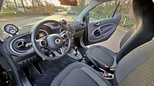 smart forTwo smart fortwo coupe EQ pulse Bild 4