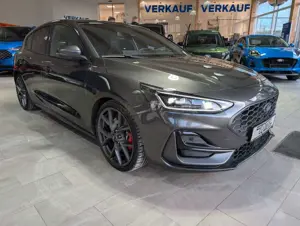 Ford Focus ST X 2,3l Limousine Bild 3