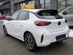 Opel Corsa GS EAT8 - LED/ACC/KLIMA/SITZH/LRH/KAMERA/PDC Bild 2