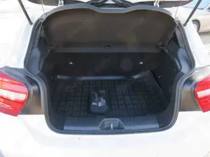 Mercedes-Benz A 180 1.6  Style Bi-Xenon LED SH Bild 5