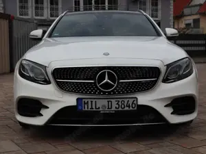 Mercedes-Benz E 220 d T 9G-TRONIC AMG Line Bild 3