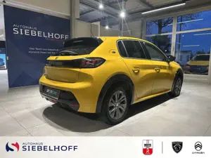 Peugeot 208 e-208 Allure Pack Elektromotor 136 *Navi*ACC* Bild 5