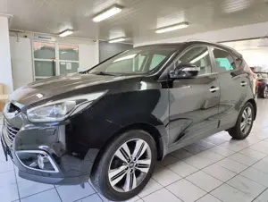 Hyundai iX35 2.0 CRDi 4WD*Navi*Pano*Kamera*Leder*BiXenon