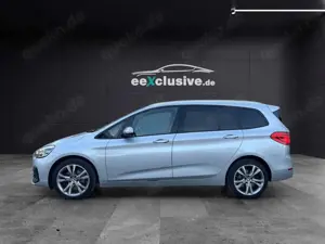 BMW 220 220d GranTourer xDrive SportLine Leder HeadUp Bild 2