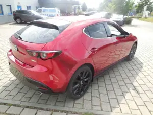 Mazda 3 2.5 e-SKYACTIV G 140PS NAGISA BOSE-Sound, LED-Sche Bild 5