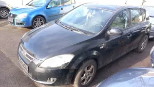 Kia Ceed / cee'd Motorschaden,LPG,Tüv 11/26,Kupplung neu,
