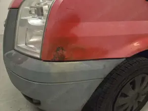 Ford Transit Transit 300 K TDCi Pkw Basis Bild 3