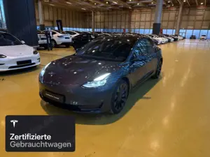 Tesla Model 3 Performance