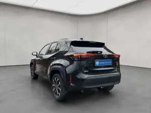 Toyota Yaris Cross Hybrid 1.5 VVT-i Teamplayer, Safety + Bild 3