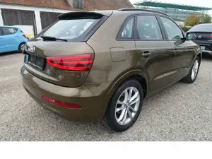 Audi Q3 2.0 TDI quattro Bi-Xenon Navi PDC S-Line 8x Alu Bild 4