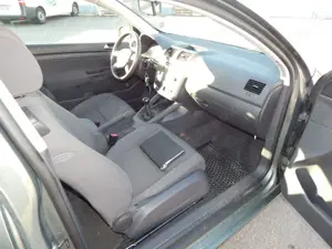 Volkswagen Golf Golf 1.4 FSI Trendline*1HAND*XENON*135 TKM* Bild 4