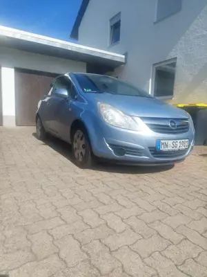 Opel Corsa 1.2 16V Easytronic Edition