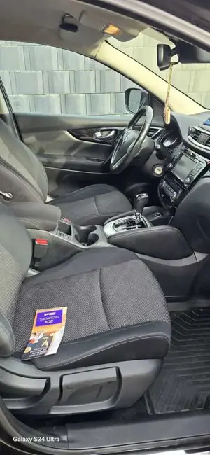 Nissan Qashqai 1.6 dCi Xtronic ACENTA Bild 5