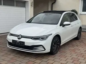 Volkswagen Golf 2.0 TDI SCR DSG R-Line Style Pano ACC R-Kamera