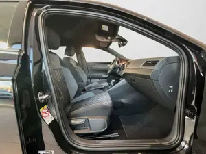 Volkswagen Taigo R-Line Bild 4