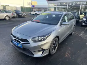 Kia Ceed SW / cee'd SW MJ25 1.5 T-GDI DCT Navi Kamera SHZ PDC