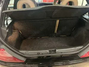 Lancia Ypsilon 1.2 Cosmopolitan 2002 Bild 5