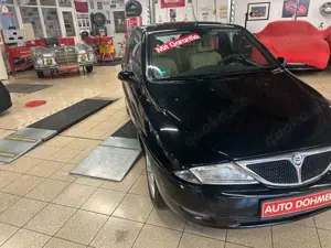 Lancia Ypsilon 1.2 Cosmopolitan 2002 Bild 3