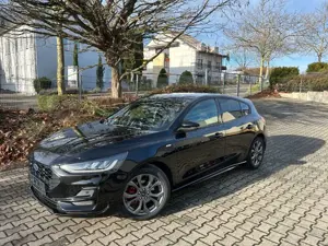 Ford Focus Lim. 1.0 EcoBoost ST-Line