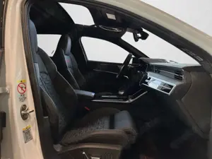 Audi RS6 RS6 Avant performance 4.0 TFSI BO HD MATRIX LED Bild 4