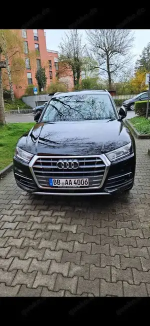 Audi Q5 45 TFSI quattro S tronic sport Bild 3