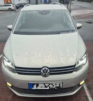Volkswagen Touran 2.0TDI Highline Bild 3