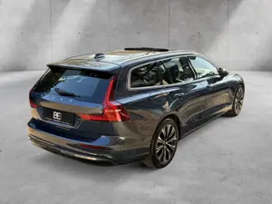 Volvo V60 B4 Plus Bright ACC | BLIS | AHK | PANORAMA | HARMAN/KARDON Bild 4