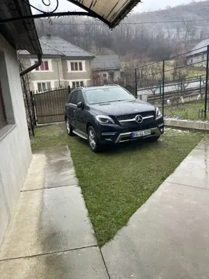Mercedes-Benz ML 350 BlueTEC 4MATIC 7G-TRONIC