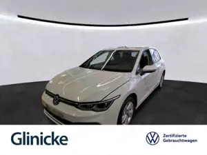 Volkswagen Golf VIII 1.5 TSI Life Klima Navi LED RFK Sitzh.