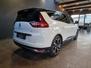 Renault Scenic *7 Sitzer*Automatik*Kamera*Navi*Euro 6* Bild 4