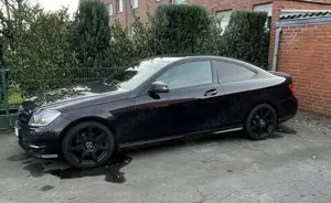 Mercedes-Benz C 180 Coupe AMG Leine BlueEFFICIENCY