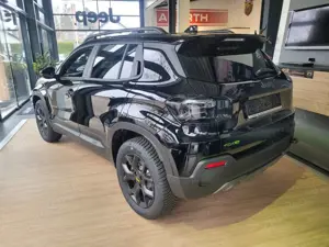 Jeep Avenger The North Face Mild-Hybrid 4xe Bild 3