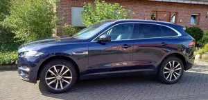 Jaguar F-Pace F-Pace Diesel 20d AWD Prestige Bild 3