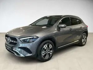 Mercedes-Benz GLA 180 Progressive AHK AUT Kam. KlimaA LED LM