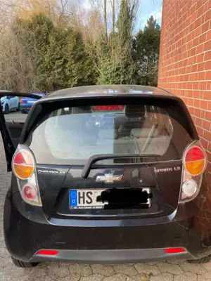 Chevrolet Spark Spark 1 liter Sparsam  mit TÜV bis 04/2027 Bild 3