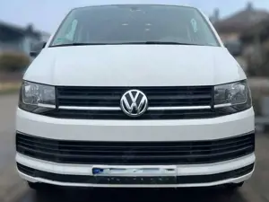Volkswagen T6 Multivan Multivan DSG Kurz Trendline Bild 3