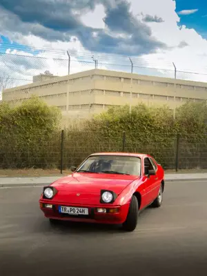 Porsche 924