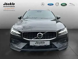 Volvo V60 Cross Country Ultimate AWD Bild 2