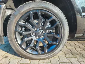 Dodge RAM 1500 Limited Night 3,0L L6 SST H.O. CrewCab Bild 4