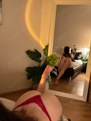 Attraktive Frau für heißen Sex-Chat 