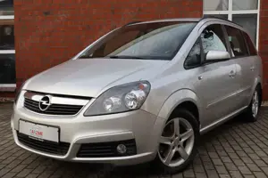 Opel Zafira B  Edition 2.2 7-Sitzer Automatik
