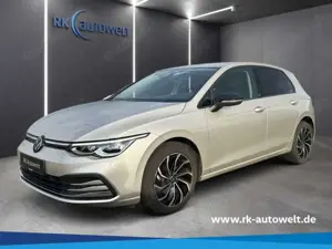 Volkswagen Golf 8 VIII Move 1.0 eTSI ACC RearView Navi