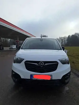 Opel Combo-e Combo-e Cargo (50-kWh) Selection